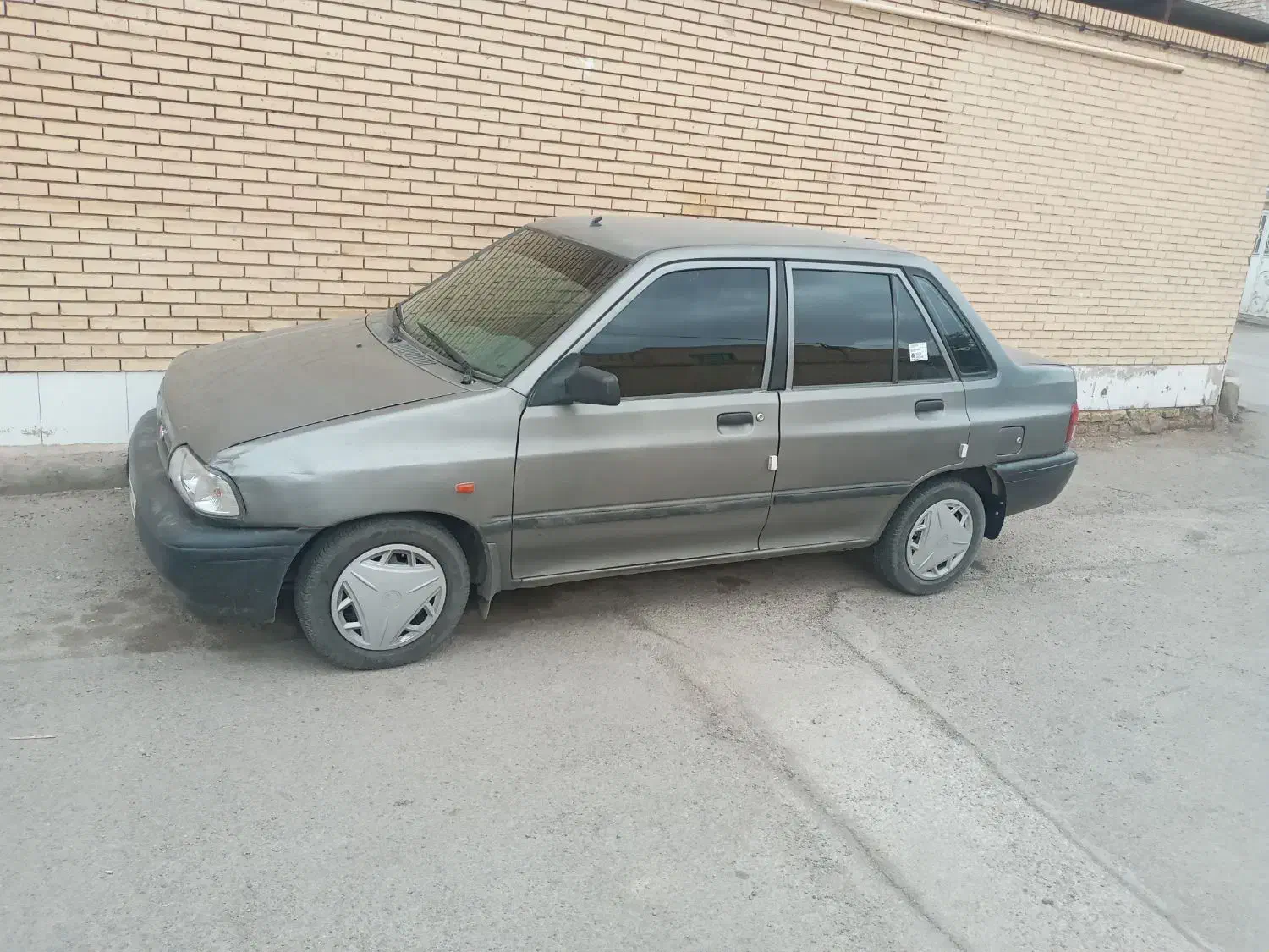 پراید مدل ۹۰ در بافق|خودرو سواری و وانت|بافق, |دیوار