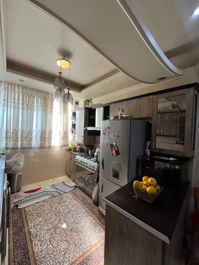 واحد شمالی با آسانسور بدون مالک