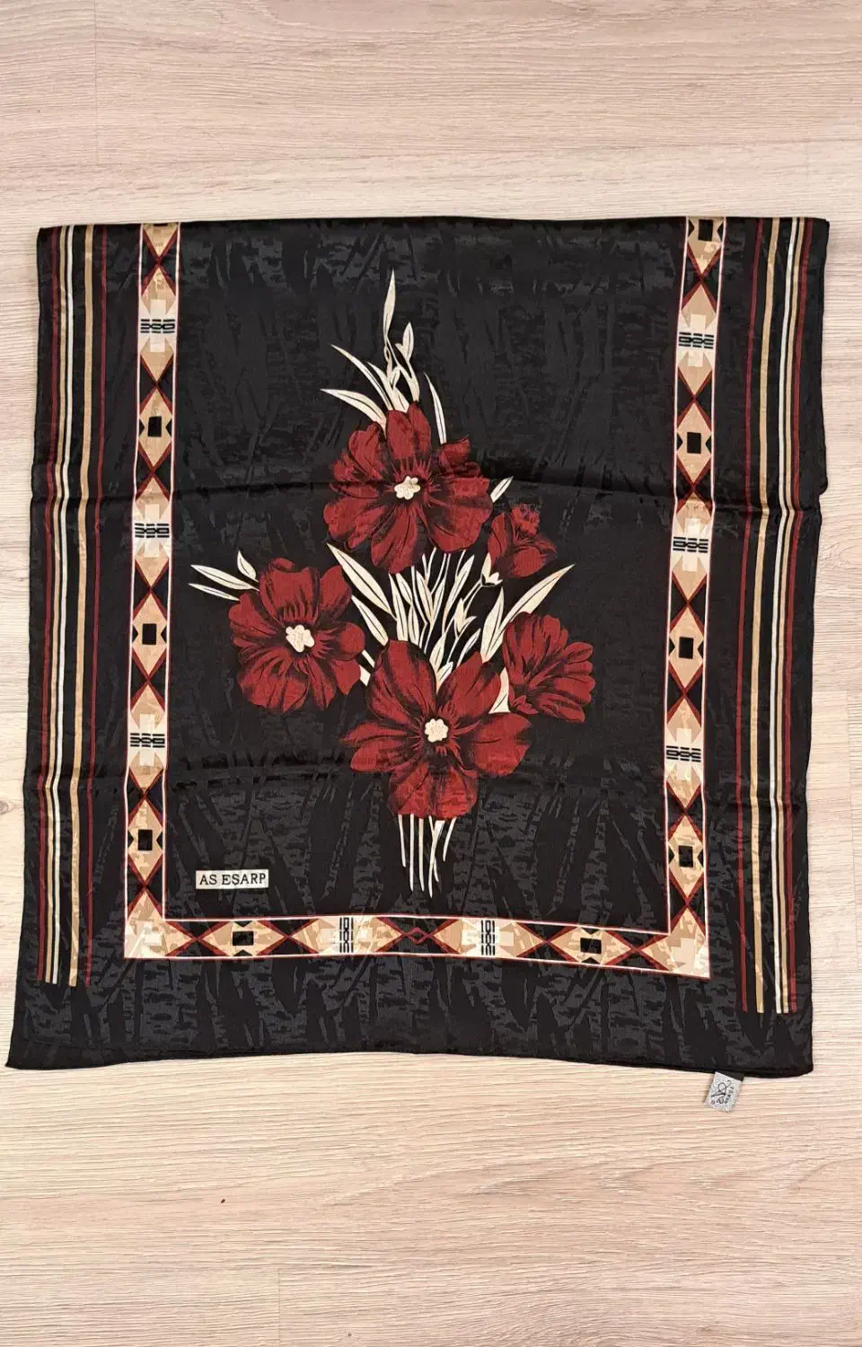 شال مجلسی|لباس|تبریز, |دیوار