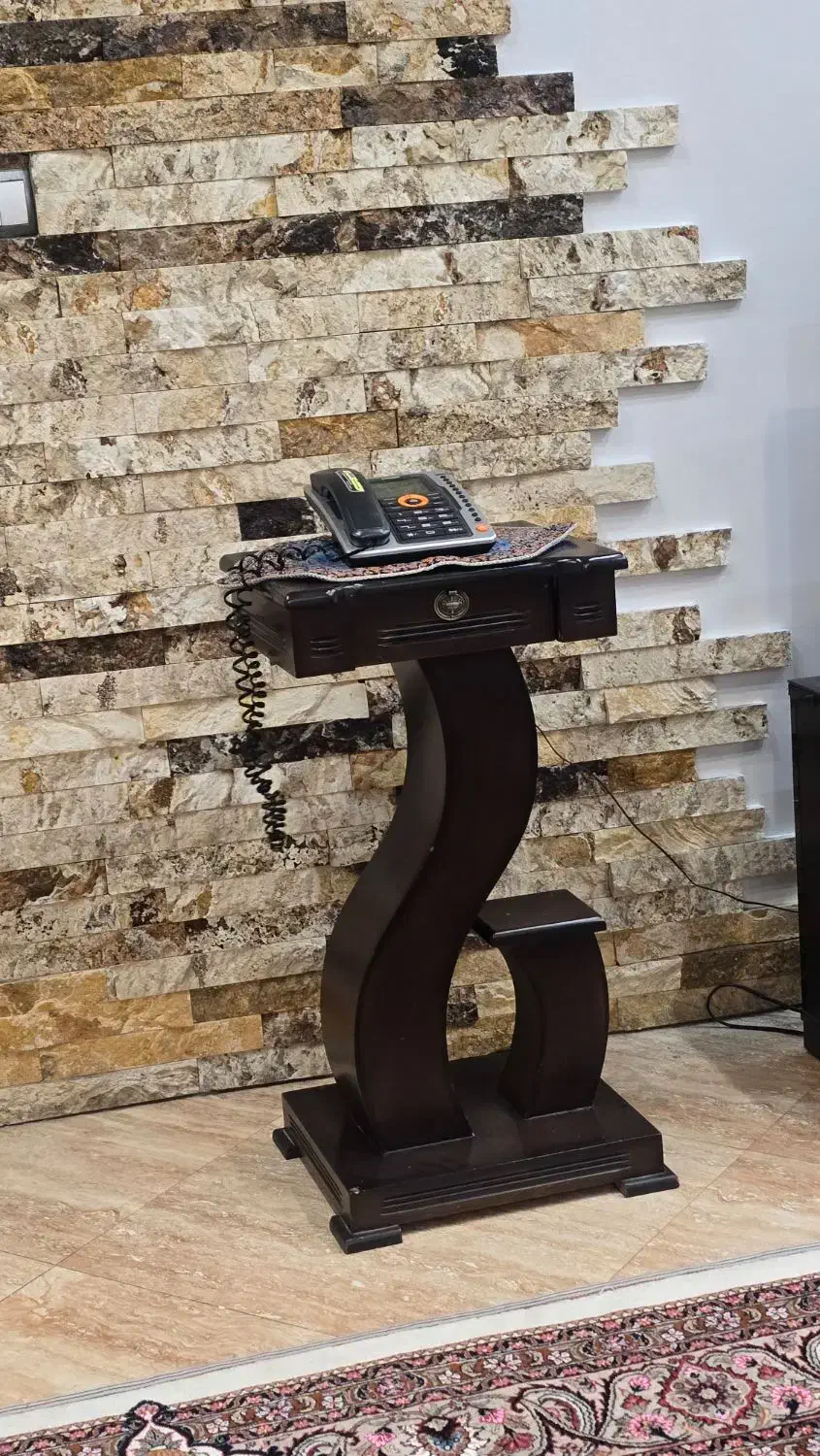 میز تلفن|میز تلفن|کرج, فاز ۴ مهرشهر|دیوار