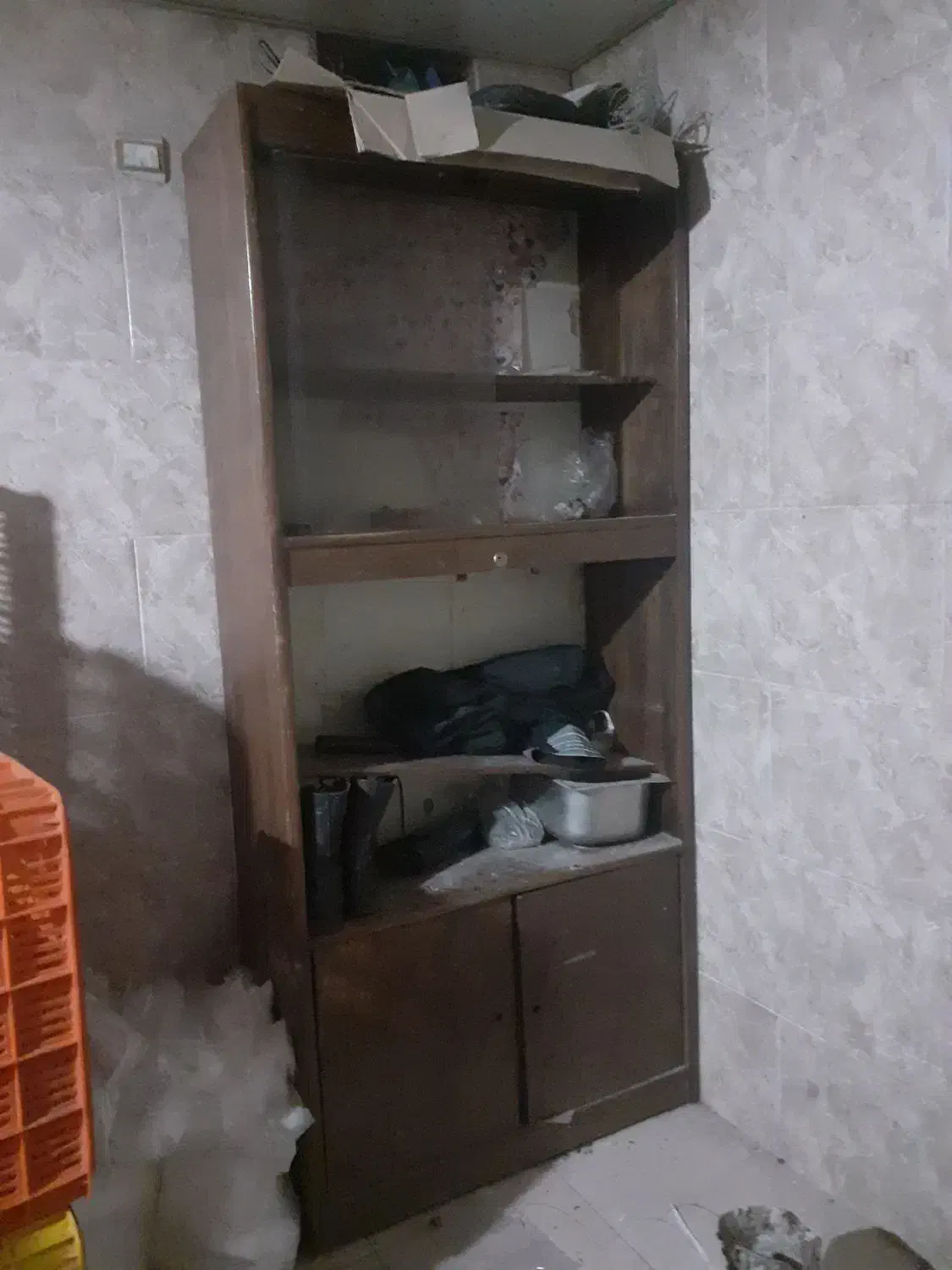 کتابخانه|میز تحریر و کامپیوتر|زاهدان, |دیوار