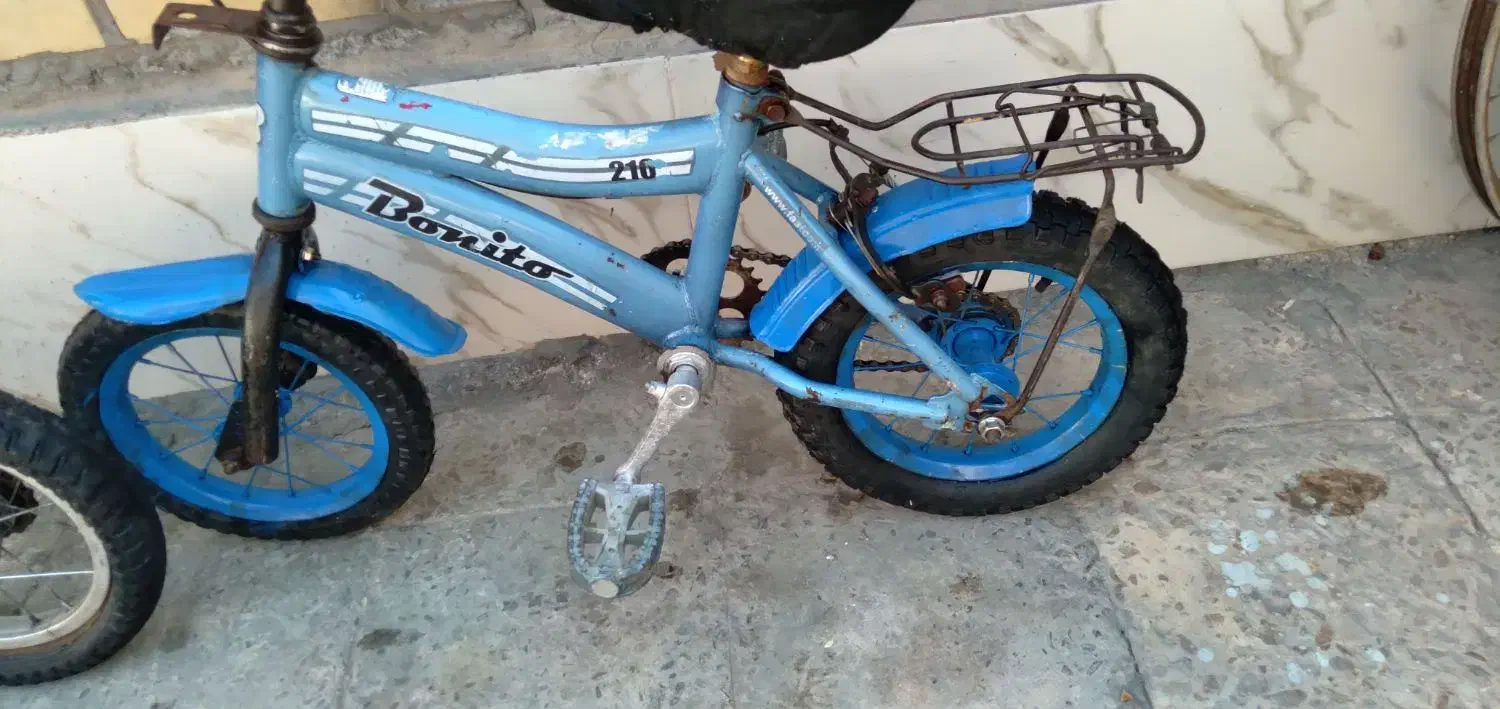 دوچرخه سایز ۱۲ هم پسرونه وهم دخترونه|دوچرخه، اسکیت، اسکوتر|خرمشهر, |دیوار