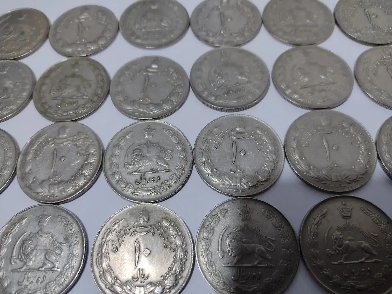 تعدادی سکه قدیمی|کلکسیون سکه، تمبر، اسکناس|ساری, |دیوار