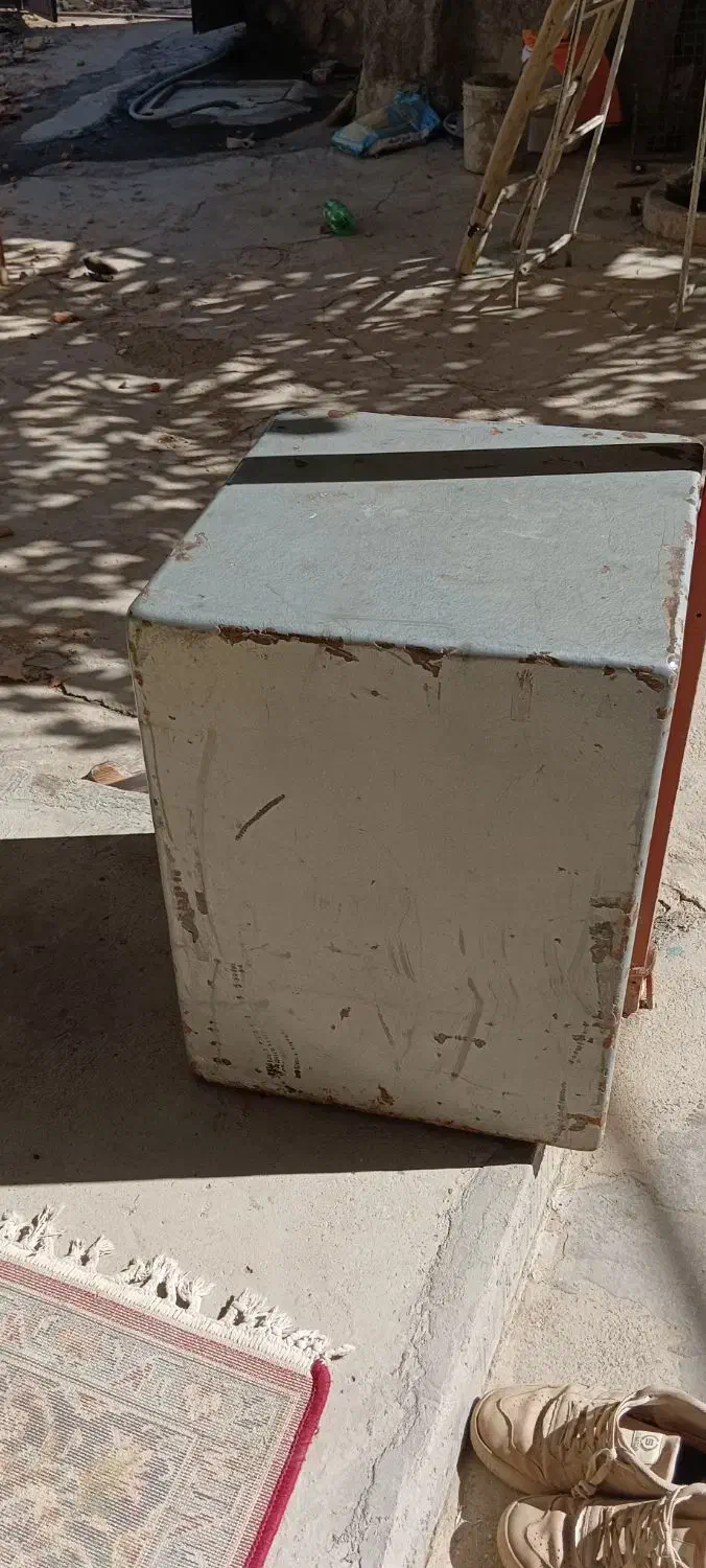 گاوصندوق نسوز وفوق سنگین|ابزارآلات|تویسرکان, |دیوار