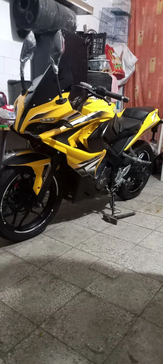 RS200|موتورسیکلت|تهران, امیریه|دیوار