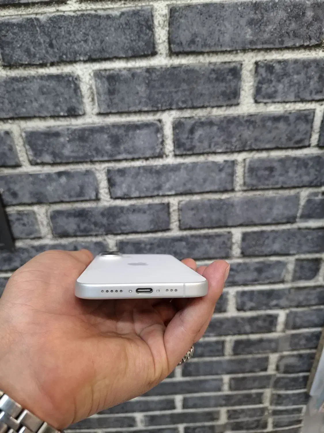 16 128GB سفید|موبایل|اصفهان, شاهزید|دیوار