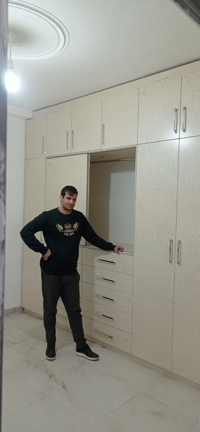 نصاب کابینت کمد دیواری تی وی وال تخت کم جا|خدمات پیشه و مهارت|اسلامشهر, مظفریه|دیوار