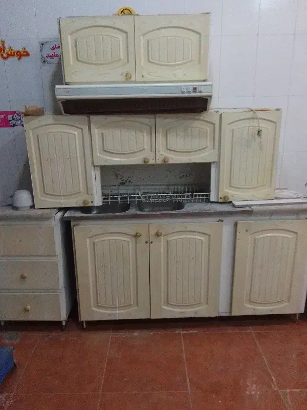 کابینت کارکرده|بوفه، ویترین، کنسول|شیراز, سلطان آباد|دیوار