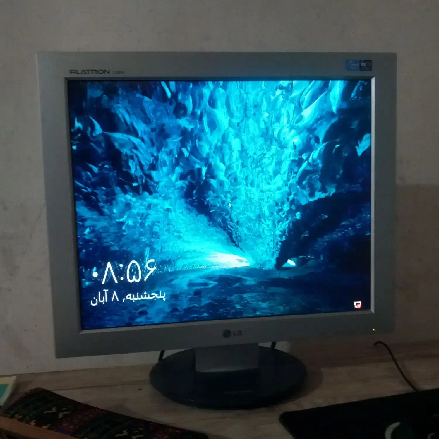 کامپیوتر تمیز  فوق العاده|رایانه رومیزی|گنبد کاووس, |دیوار