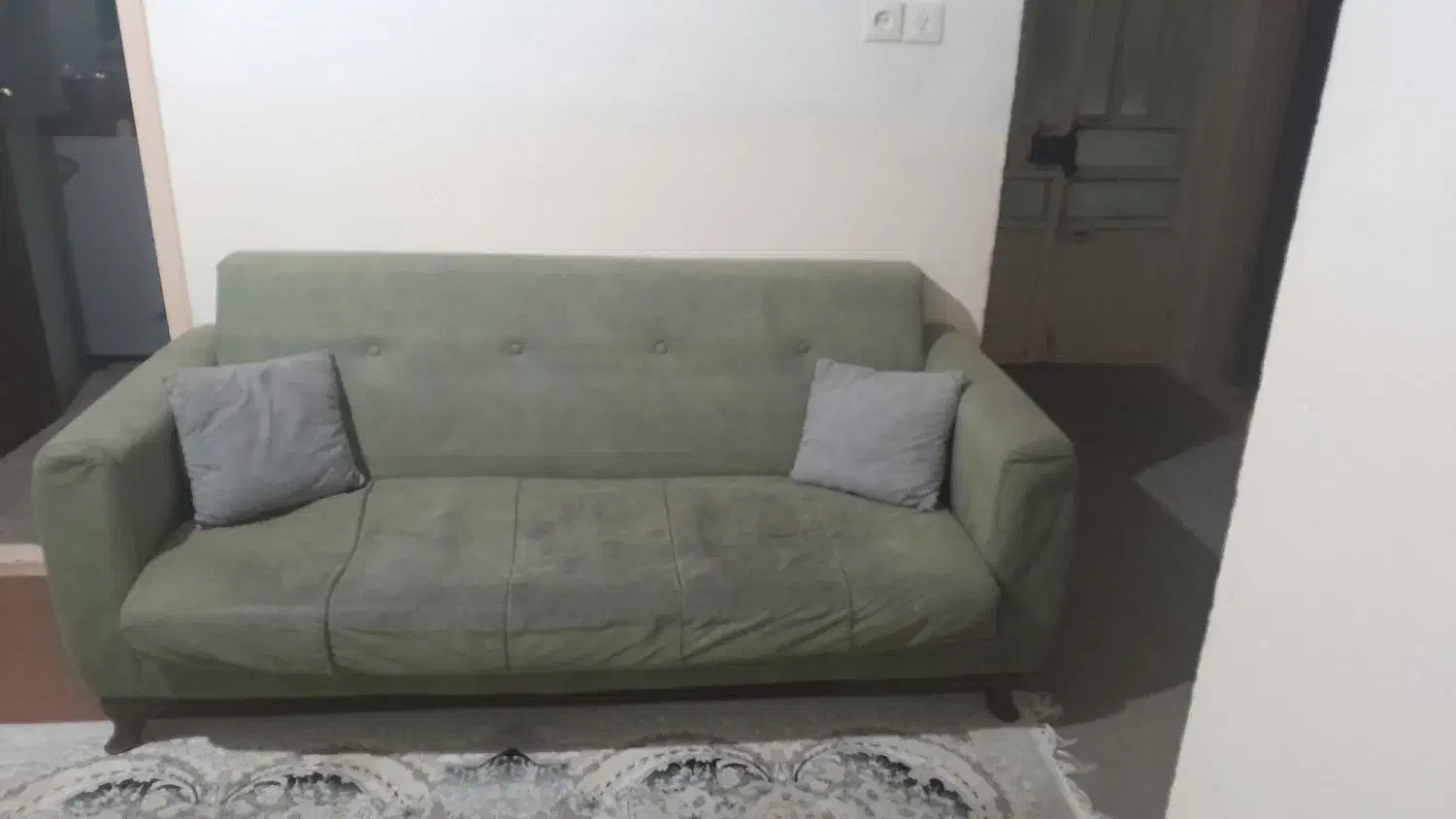 مبل|مبلمان خانگی و میز عسلی|شیروان (خراسان), |دیوار