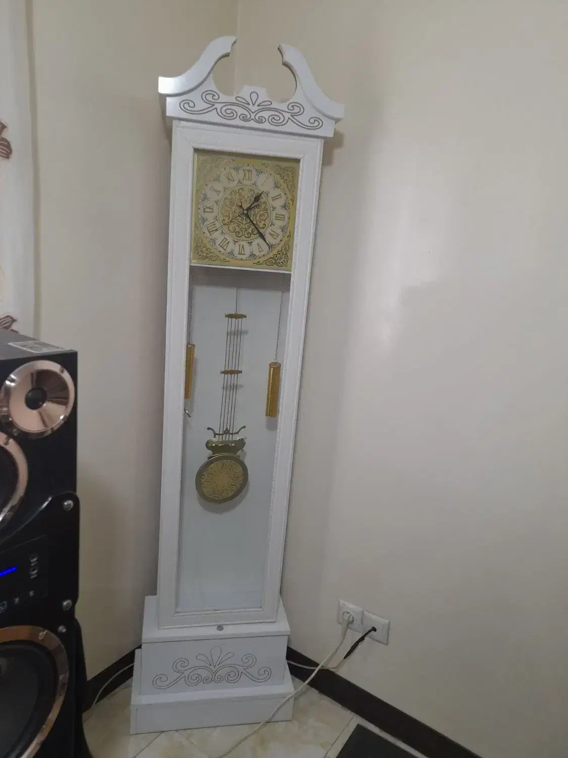 ساعت ایستاده چوبی|ساعت دیواری و تزئینی|پرند, فاز ۵|دیوار