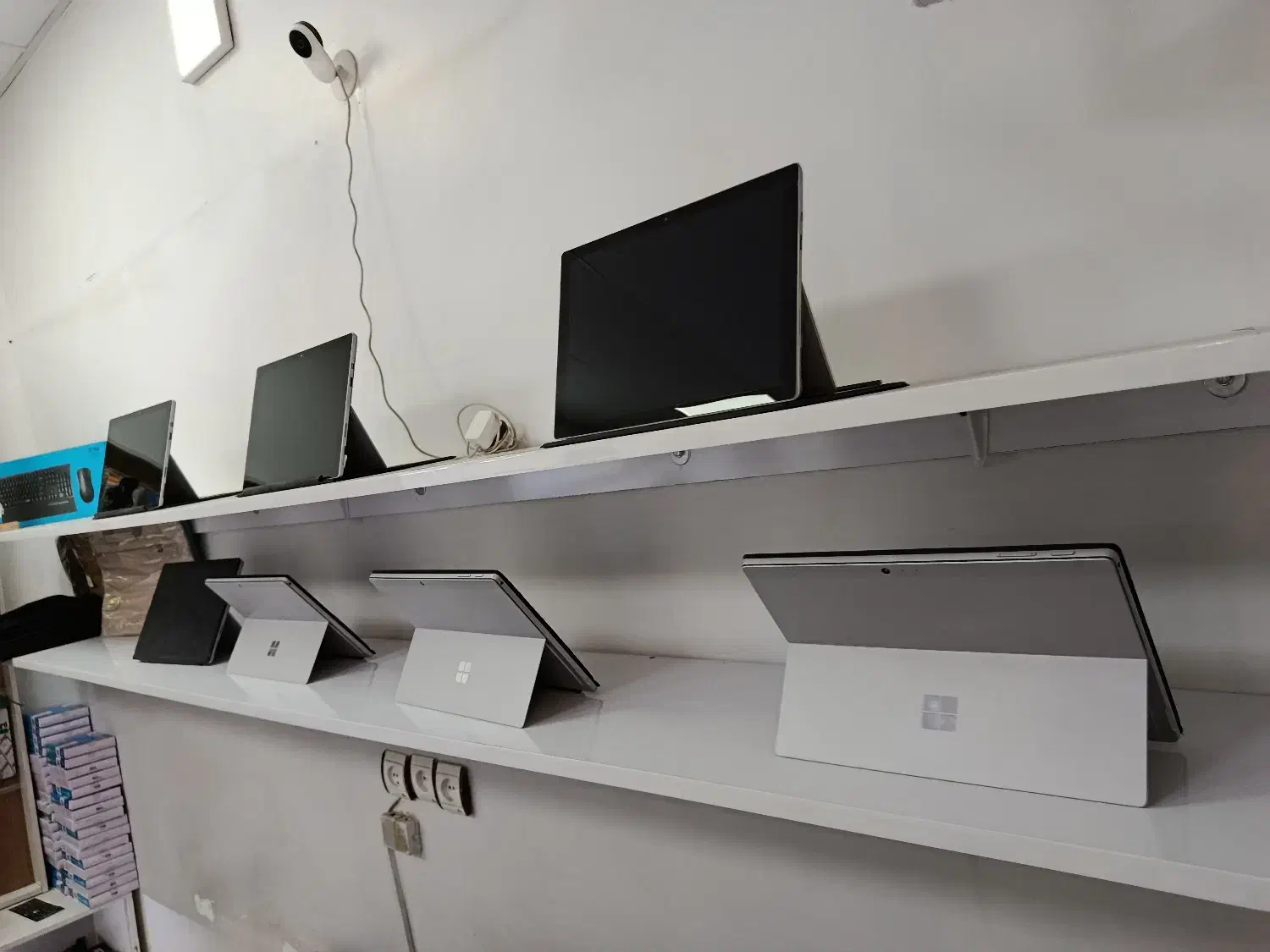 سرفیس پرو 5 سیمکارت خور رم ۸ حافظه ۲۵۶ عمده تبلت|رایانه همراه|مشهد, ارشاد|دیوار