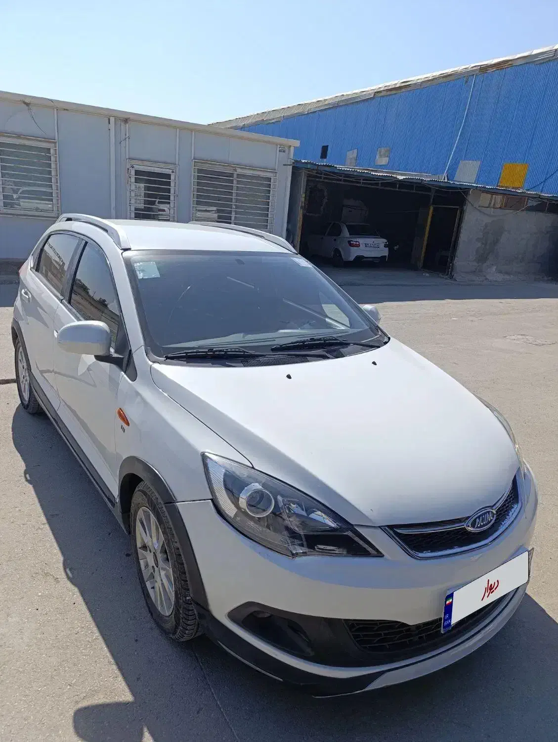 ام وی ام 315 اسپرت اکسلنت ۹۷|خودرو سواری و وانت|مشهد, بهشت|دیوار