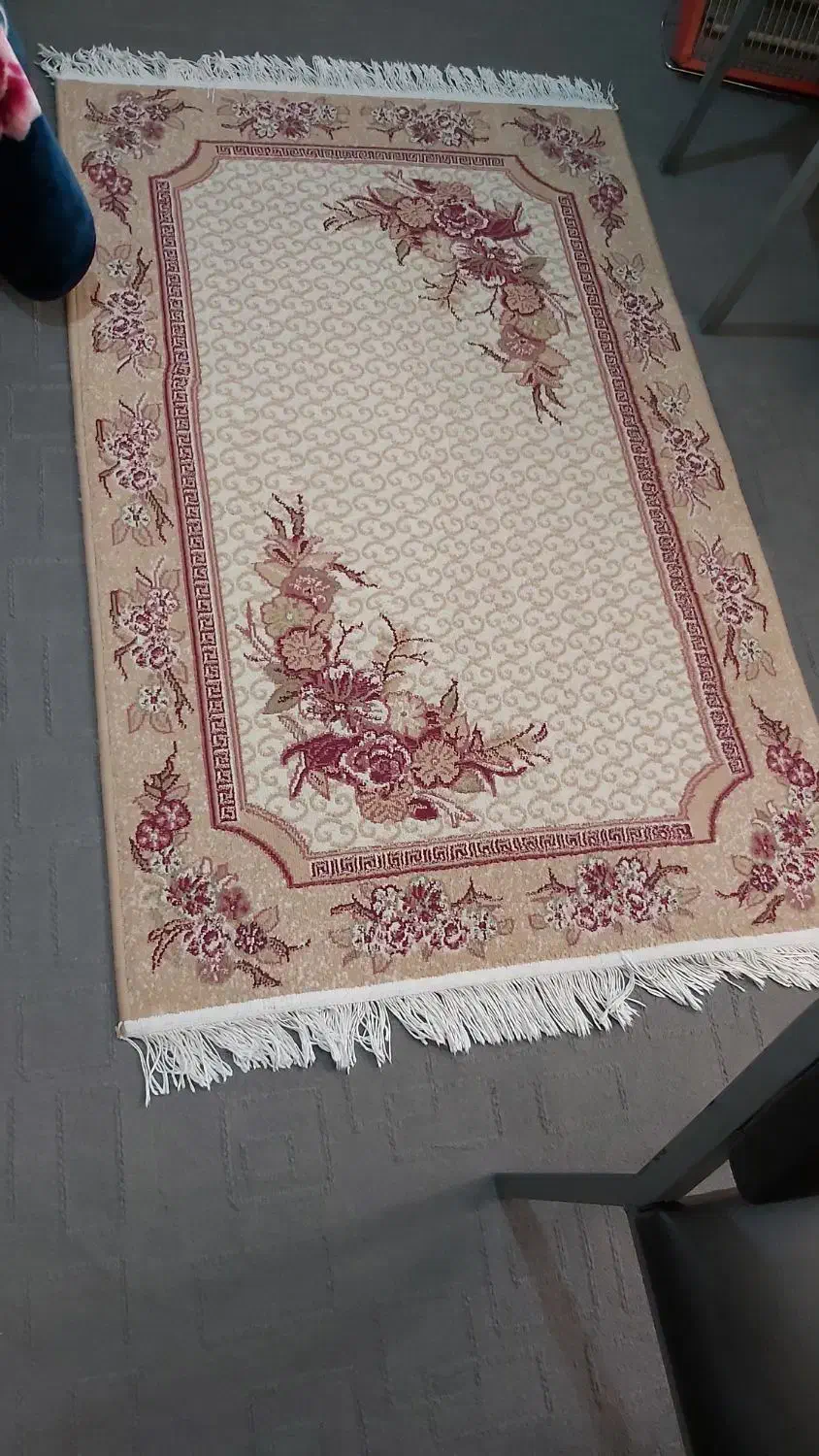 دو عددفرش قالیچه|فرش|قزوین, |دیوار