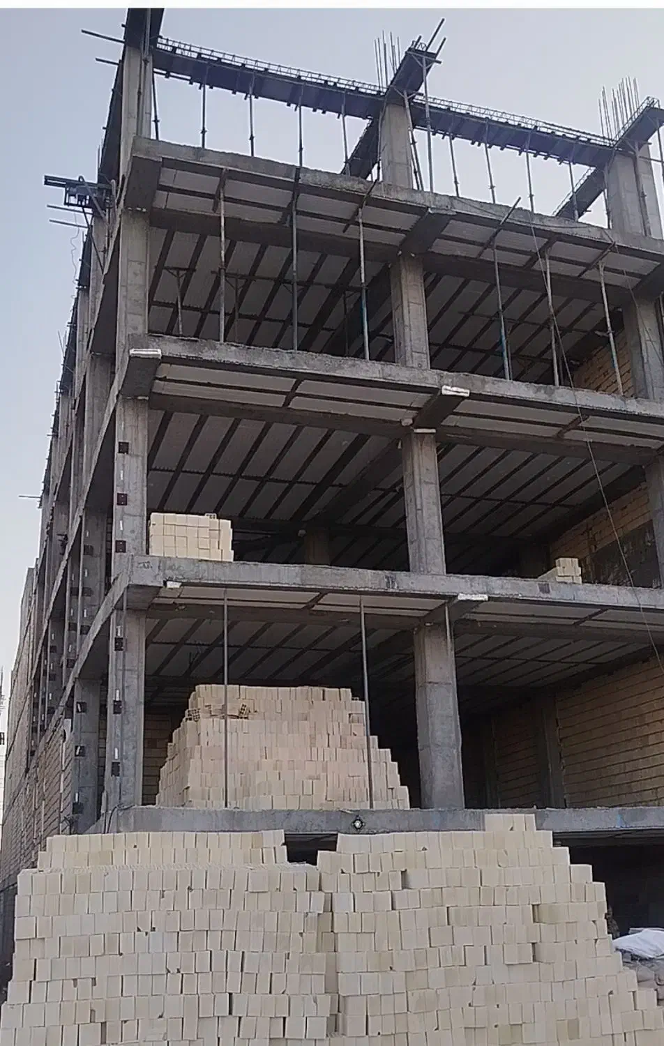 پیش فروش/بلوار ۲۲بهمن/راسته20متری/روبروی فضای سبز|پیشفروش املاک|زاهدان, |دیوار