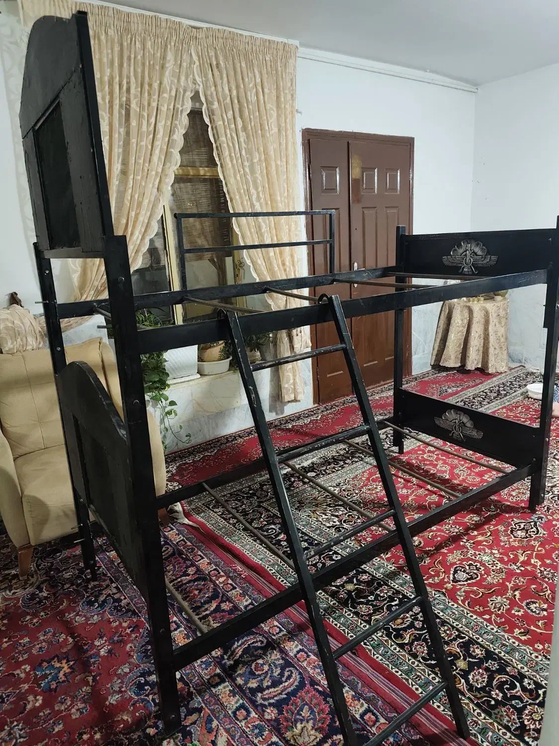 تخت خواب دوطبقه فلزی|تخت و سرویس خواب|مشهد, گرجی علیا|دیوار