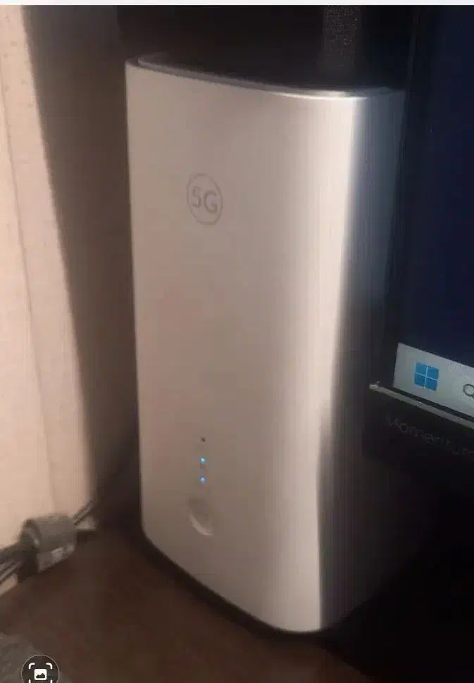 مودم huawei H155-381 فایوجی با آداپتور اصلی|مودم و تجهیزات شبکه|تهران, سهروردی|دیوار