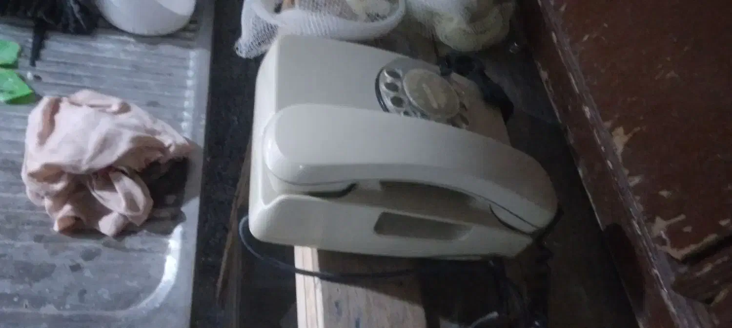 تلفن|تلفن رومیزی|شیروان (خراسان), |دیوار