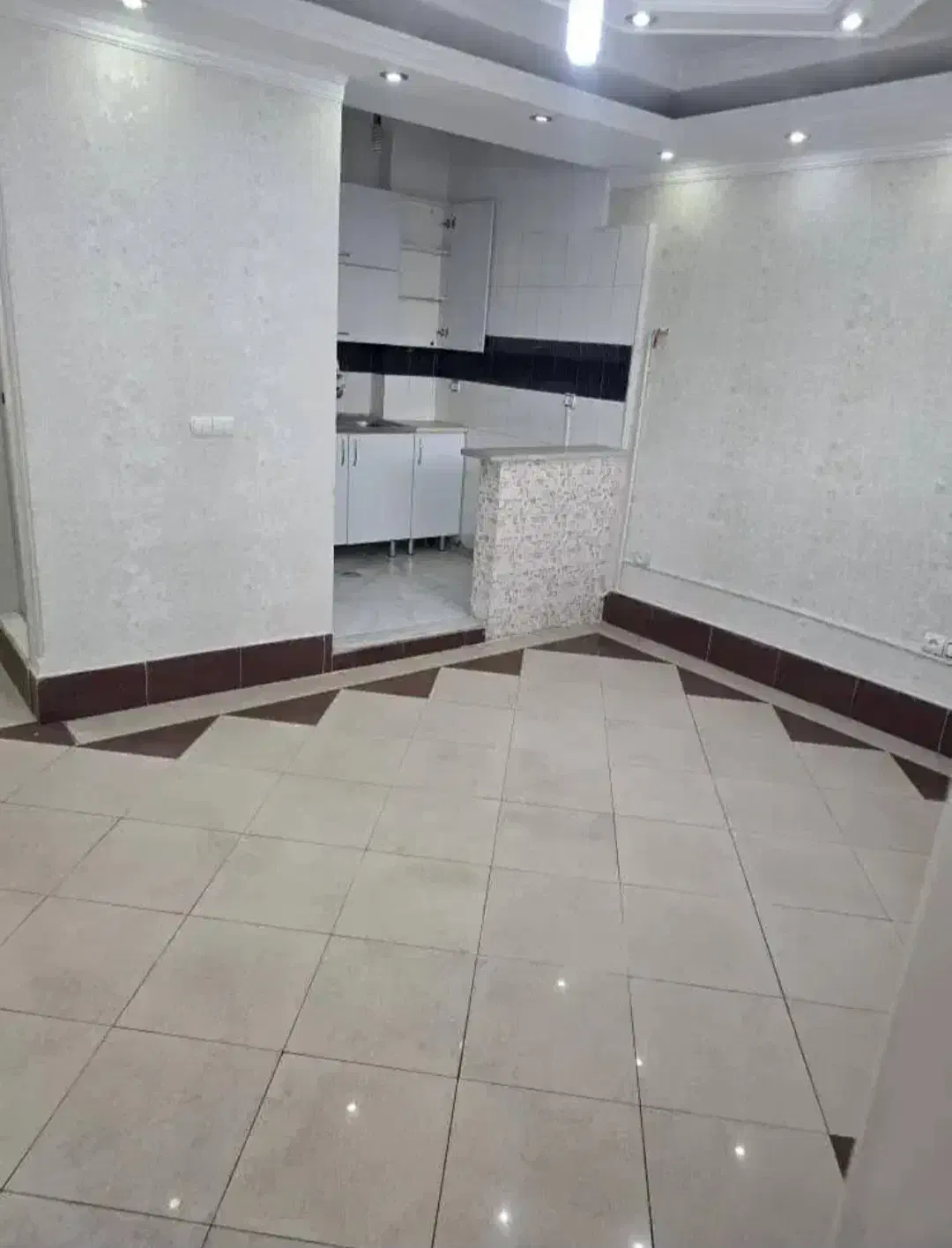 ۴۲متراداری(املاک امین)|اجارهٔ دفتر کار، اتاق اداری، مطب|اندیشه, اندیشه فاز ۲|دیوار