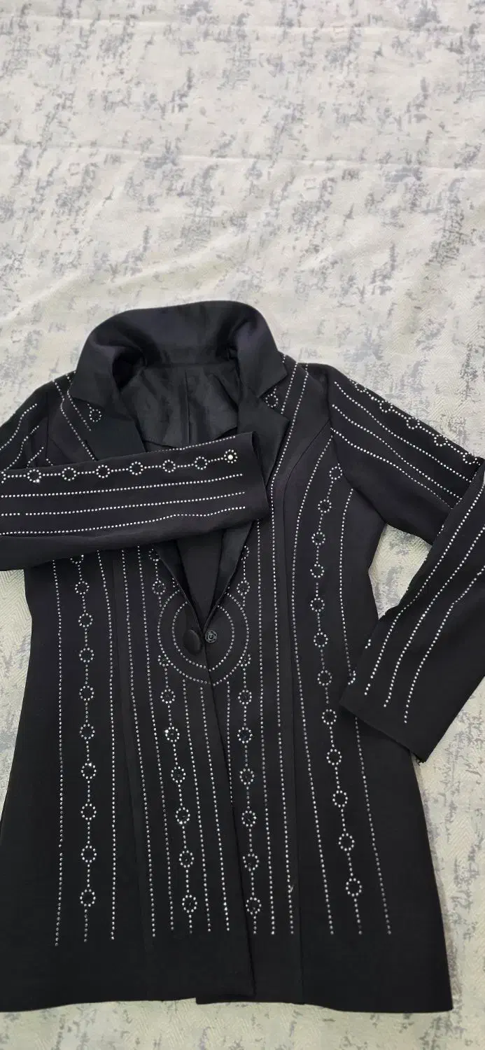 مانتو|لباس|جوانرود, |دیوار