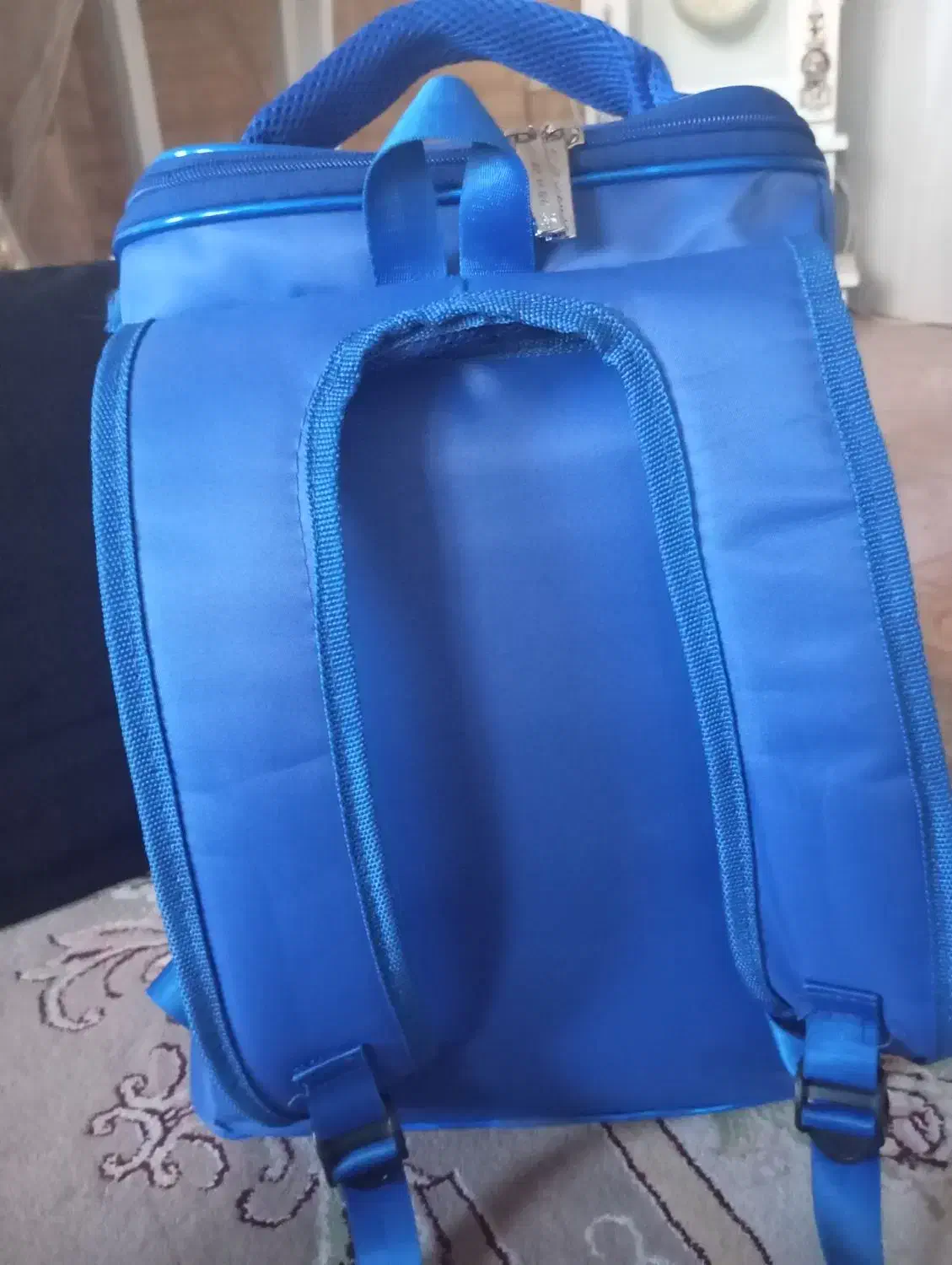 کیف مدرسه|کیف، کفش، کمربند|کاشان, راوند|دیوار