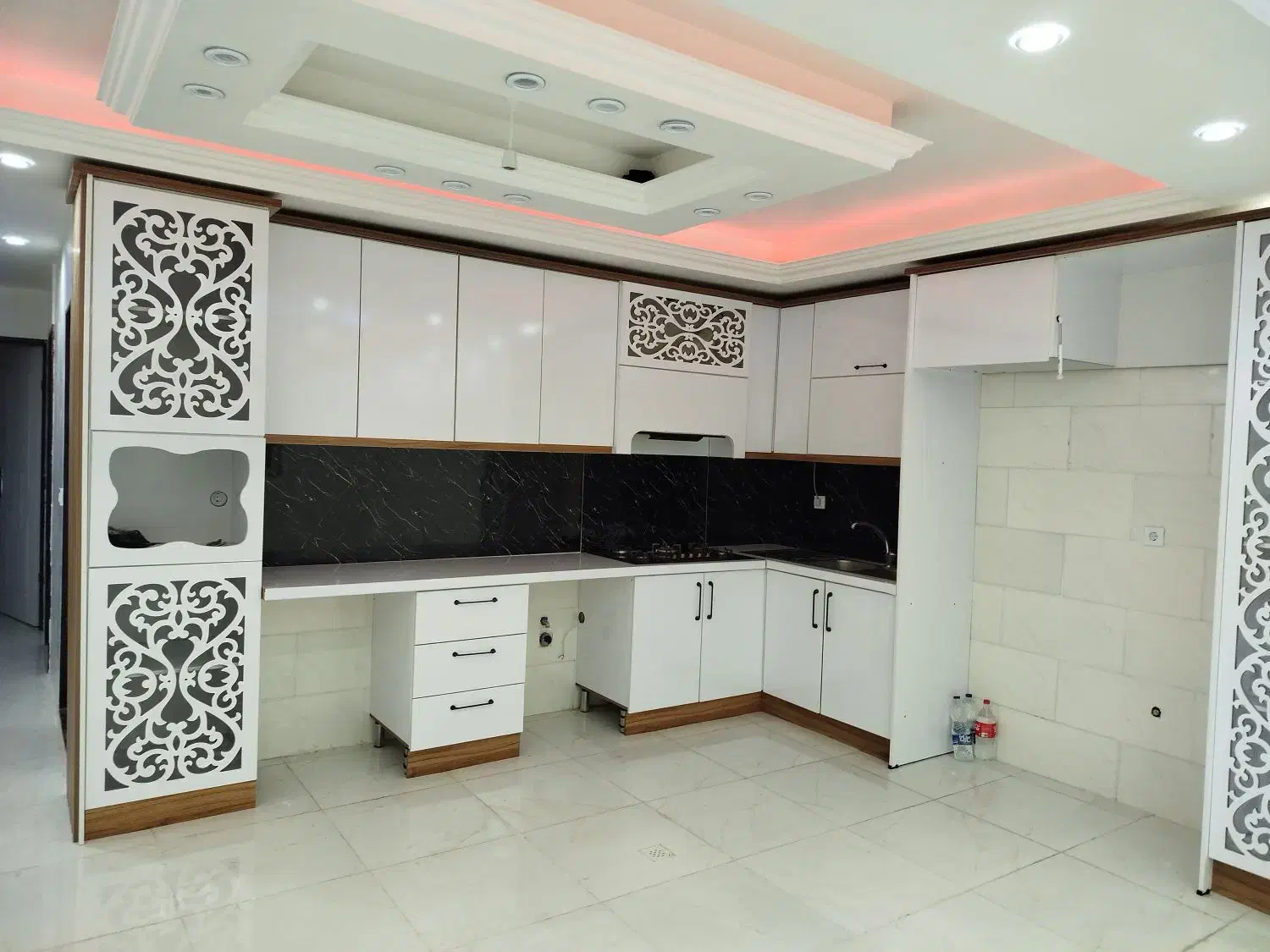 اجاره ساختمان تازه ساخت|اجارهٔ آپارتمان|میانه, |دیوار