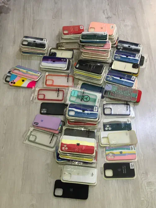 صد عدد قاب آیفون (از 5 تا 13 پرو مکس)|لوازم جانبی موبایل و تبلت|تهران, شهرک صدرا|دیوار