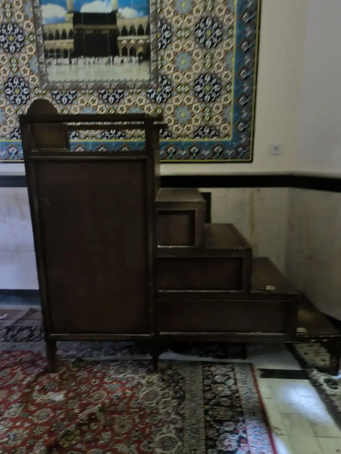 منبر مسجد|صندلی و نیمکت|رباط‌کریم, رباط‌کریم|دیوار