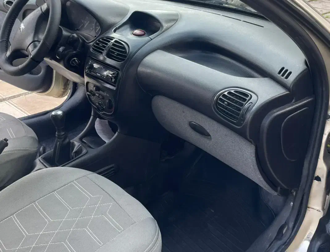 پژو ۲۰۶ تیپ ۲ مدل ۸۶|خودرو سواری و وانت|آستانه اشرفیه, |دیوار