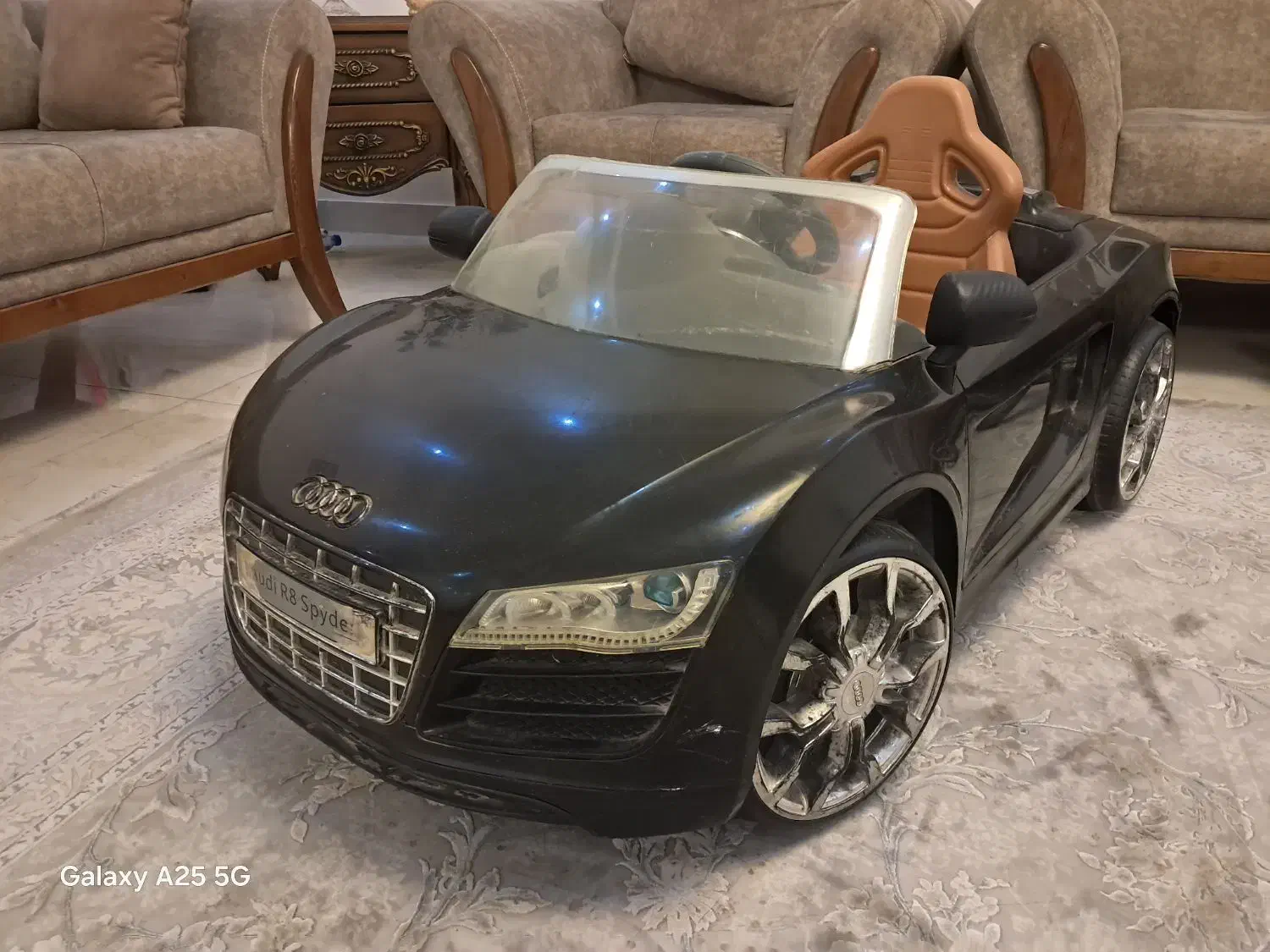 ماشین شارژی آعودی|اسباب‌‌بازی|رشت, حاجی آباد|دیوار