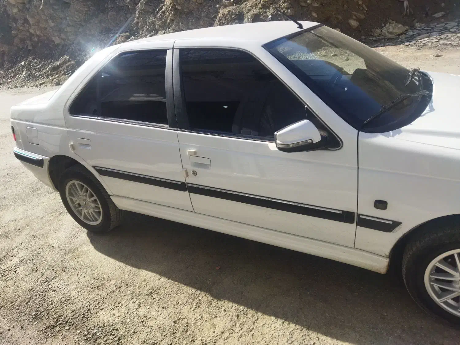 پژوپارس|خودرو سواری و وانت|مریوان, |دیوار