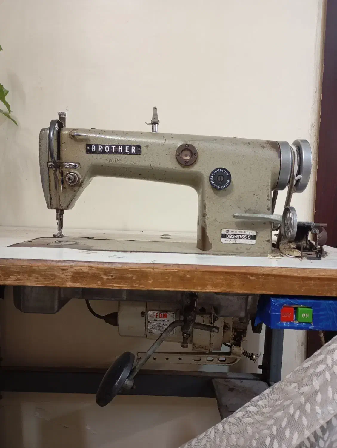 چرخ خیاطی صنعتی|چرخ خیاطی و ریسندگی|اسلامشهر, شهرک قائمیه|دیوار