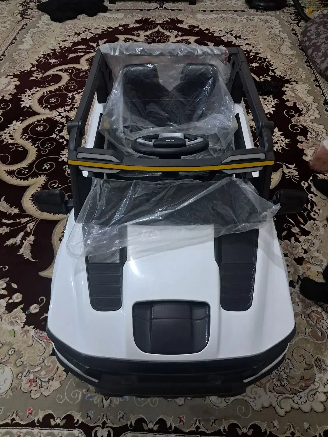 ماشین شارزی|اسباب‌‌بازی|سراب, |دیوار