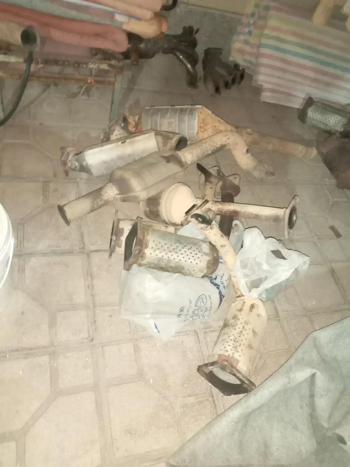 خریدارکاتالیزورکاتالیزکانالیست وخاک کاتالیز|قطعات یدکی و لوازم جانبی|همدان, |دیوار