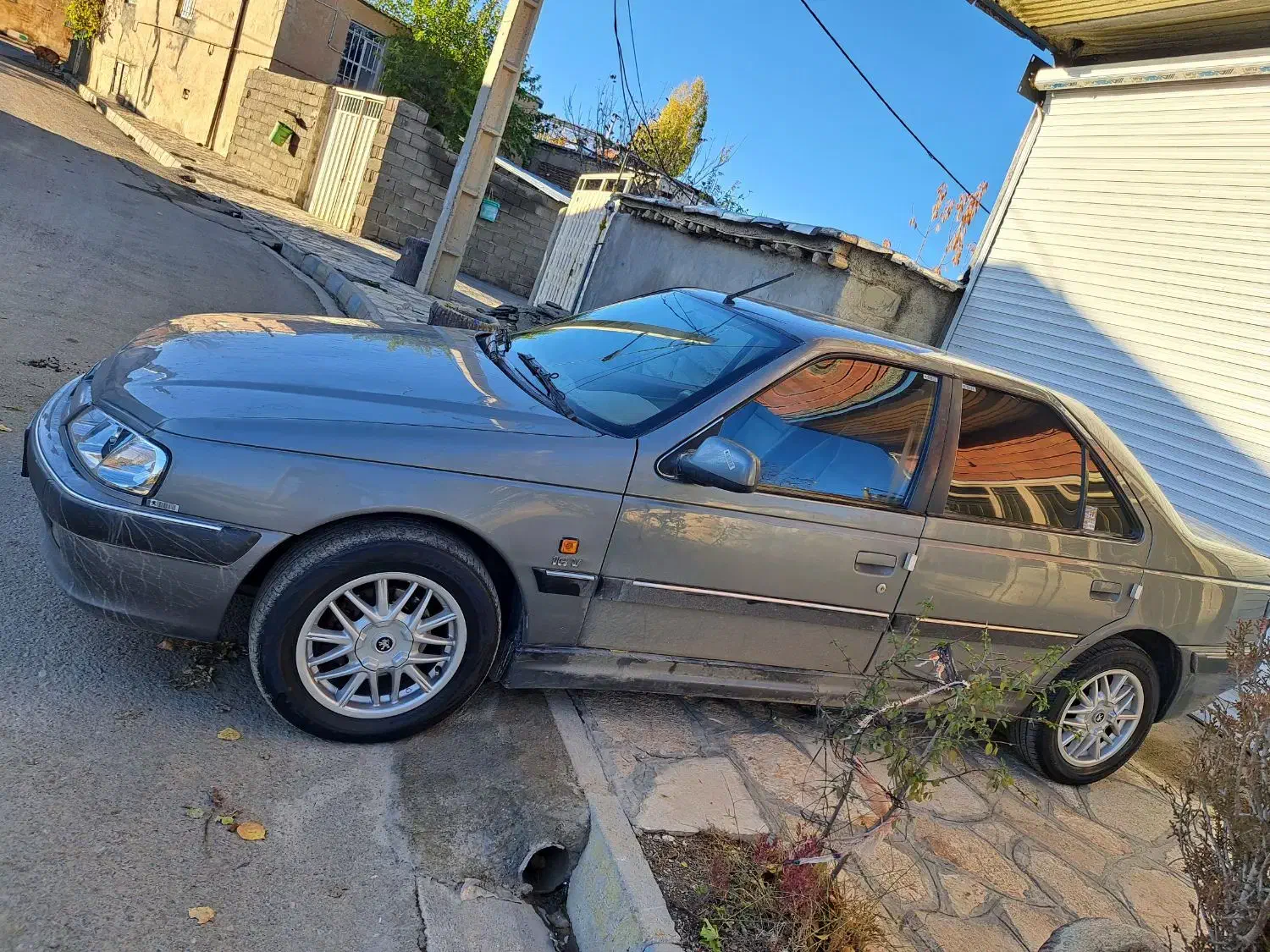 پژو پارس نمونه|خودرو سواری و وانت|سنندج, |دیوار