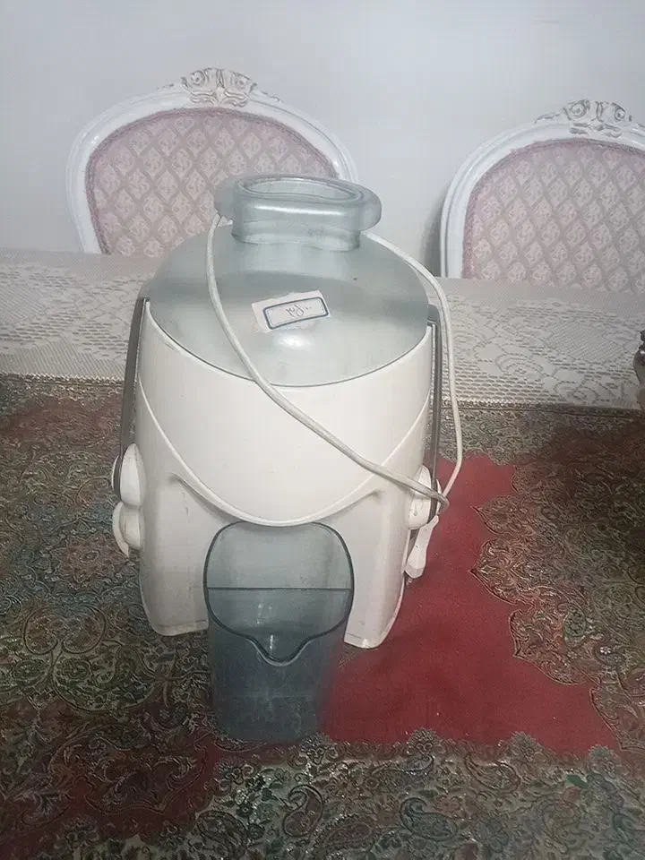 آب میوه گیری مو لینکس|آبمیوه‌گیر و آب‌مرکبات‌گیر|کرج, شهرک فهمیده|دیوار