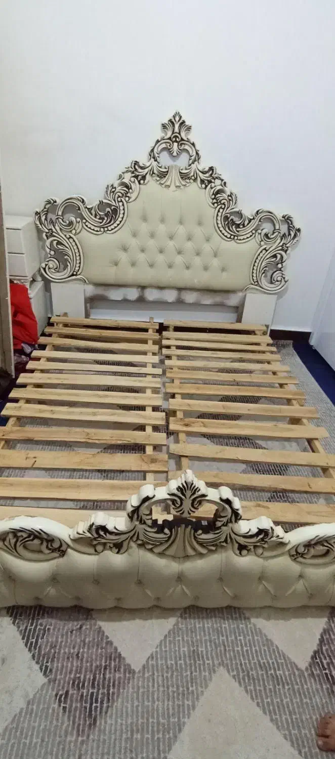 تخت خواب دونفره با دوتا پاتختی|تخت و سرویس خواب|تایباد, |دیوار