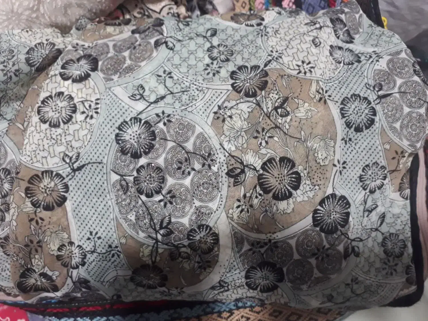 چادروشومیزوشال|لباس|نجف‌آباد, صالح آباد|دیوار