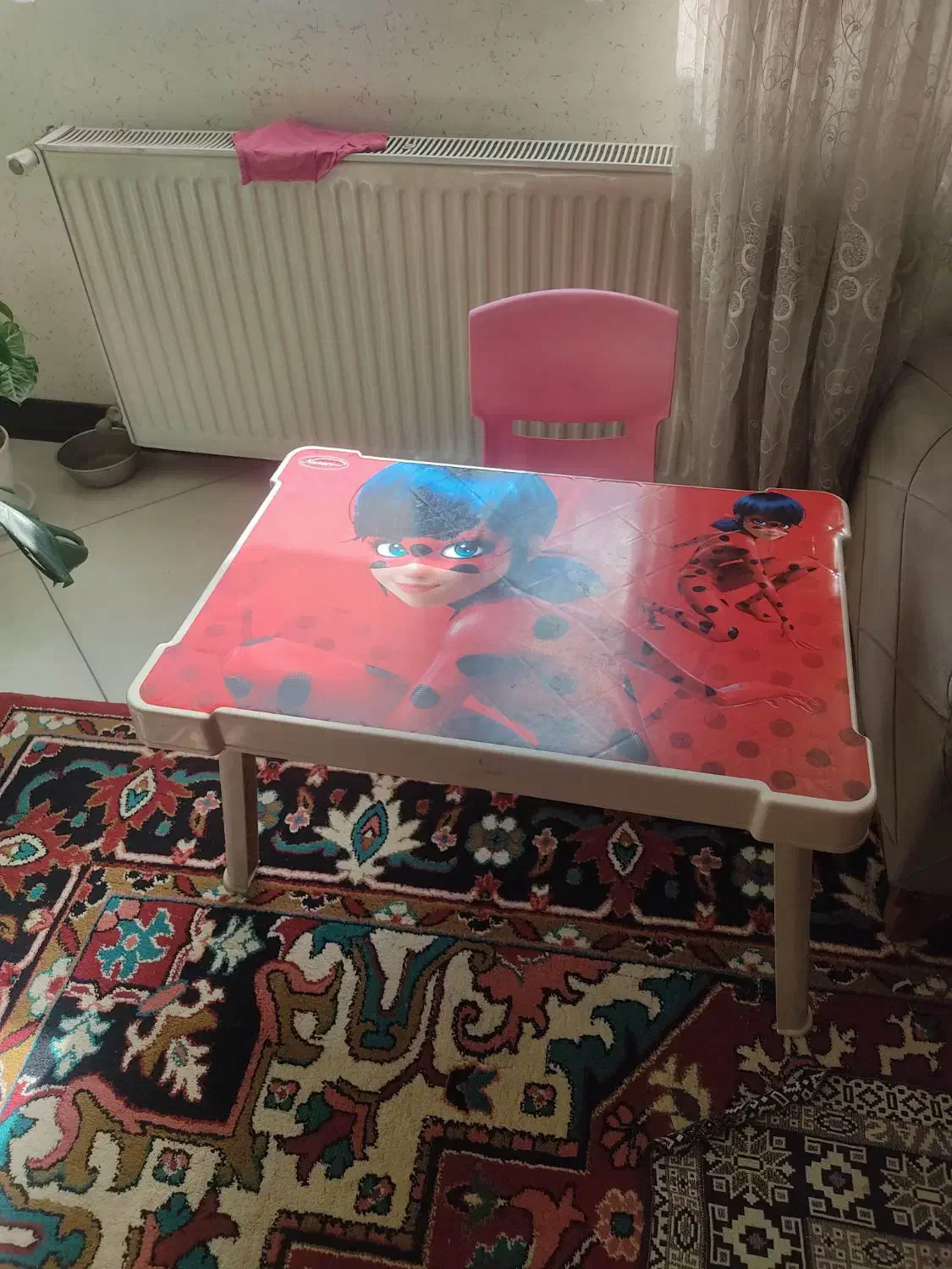 میز تحریر|میز تحریر و کامپیوتر|فولادشهر, مسکن مهر فولادشهر|دیوار