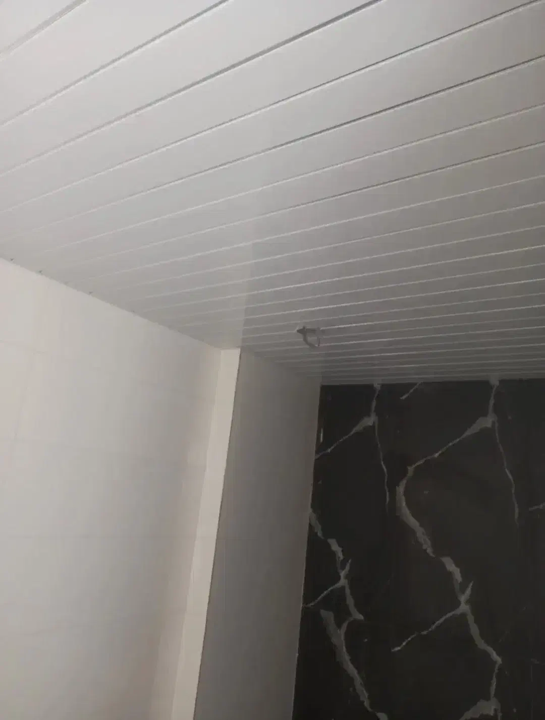 نصب سقف کاذب تایل و دیوار پوش با اکیپ مجرب|خدمات پیشه و مهارت|کرمانشاه, |دیوار