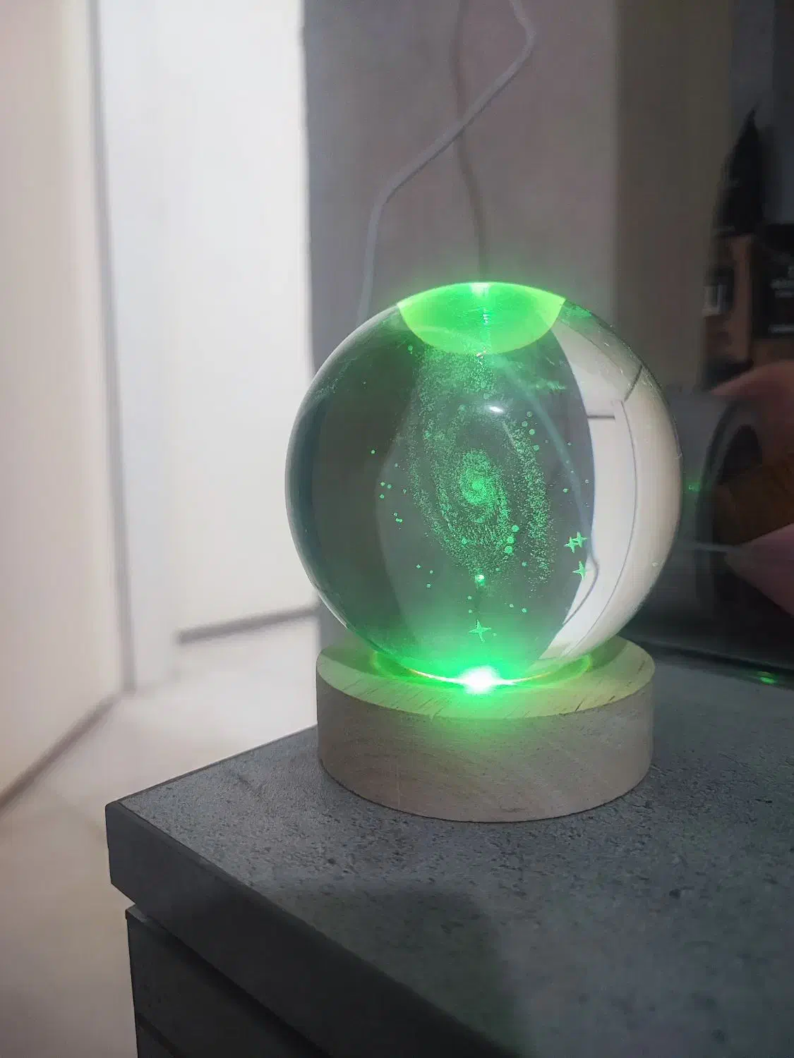 گوی هفت رنگ|چراغ خواب و آباژور|شیراز, فرگاز|دیوار