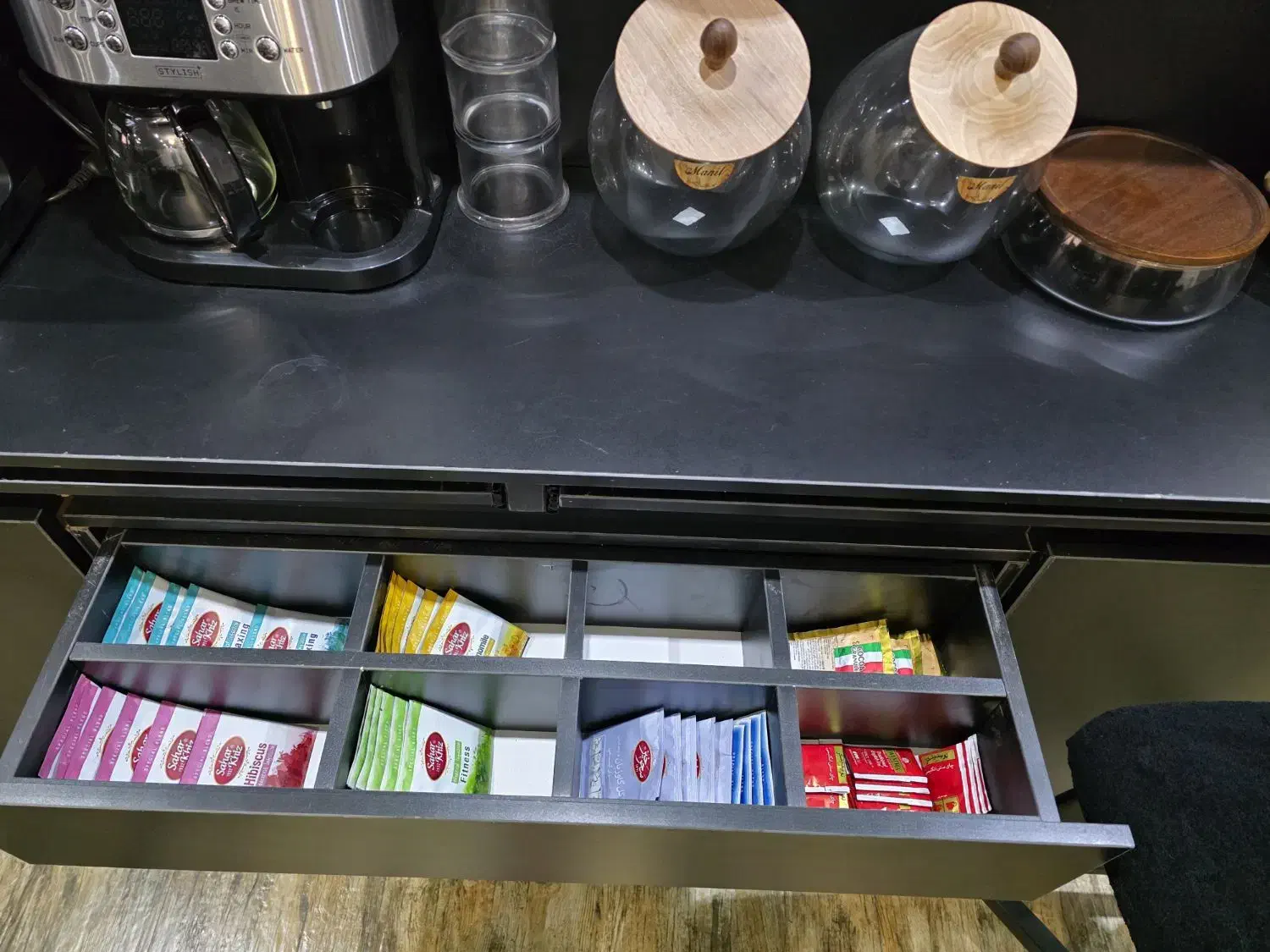 کافی بار|کافی‌شاپ و رستوران|قائم‌شهر, |دیوار