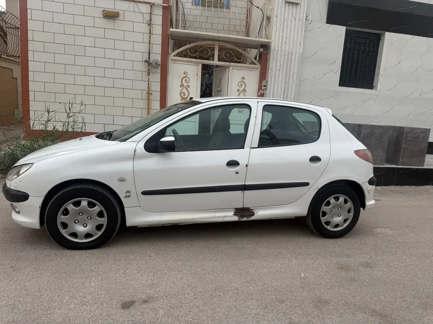 پژو ۲۰۶ تیپ ۲ مدل ۹۷|خودرو سواری و وانت|آبادان, |دیوار