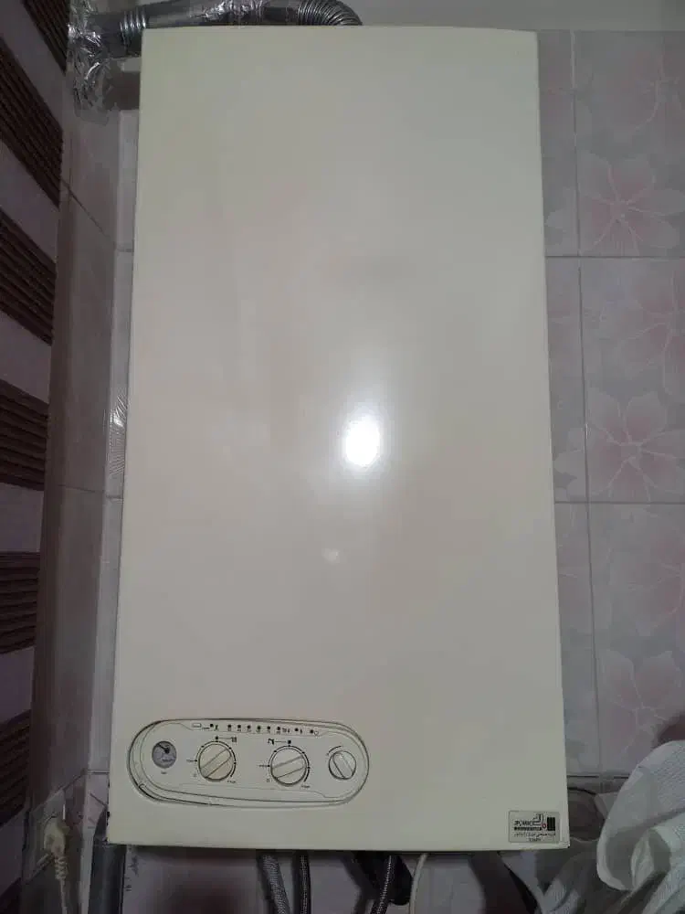 پکیج رادیاتور|آبگرمکن، پکیج، شوفاژ|ماکو, |دیوار