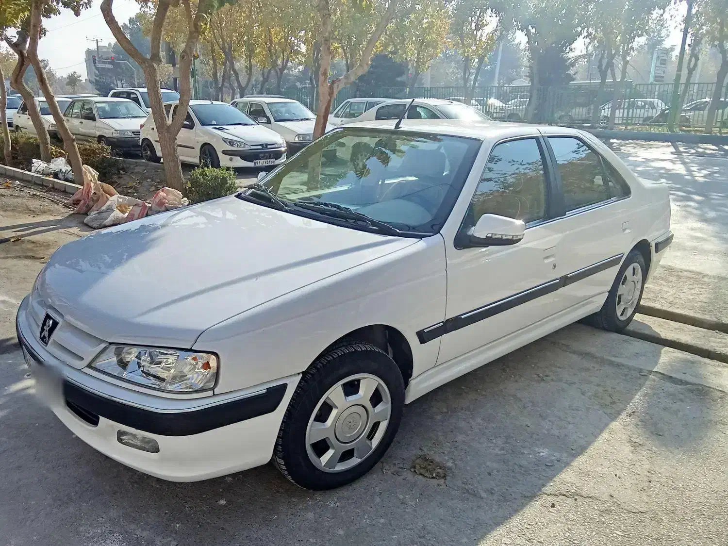 پارس xu7pمدل 402|خودرو سواری و وانت|اصفهان, ابر|دیوار