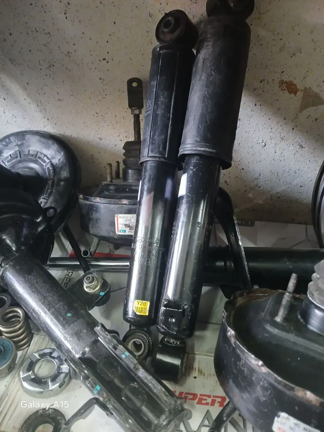 کمک استوک  در حد نو خودروهای خارجی و داخلی|قطعات یدکی و لوازم جانبی|شیراز, کوشک میدان|دیوار