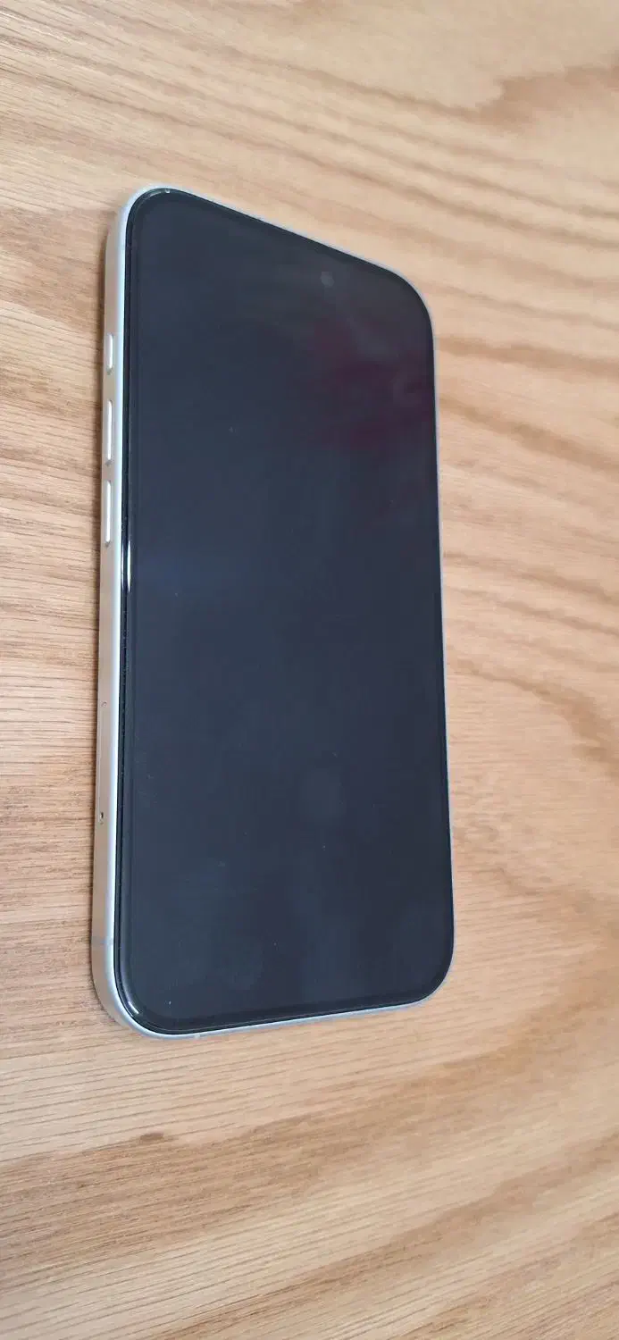 ایفون 16 نرمال|موبایل|گلبهار, نوبهار|دیوار