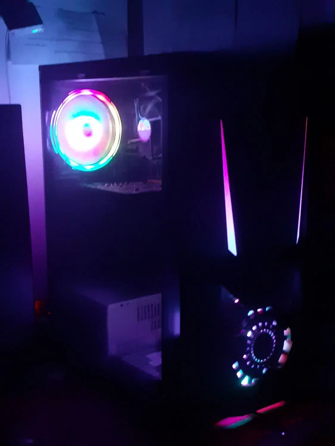 کیس گیمینگ کامپیوتر|رایانه رومیزی|قم, شهدا|دیوار