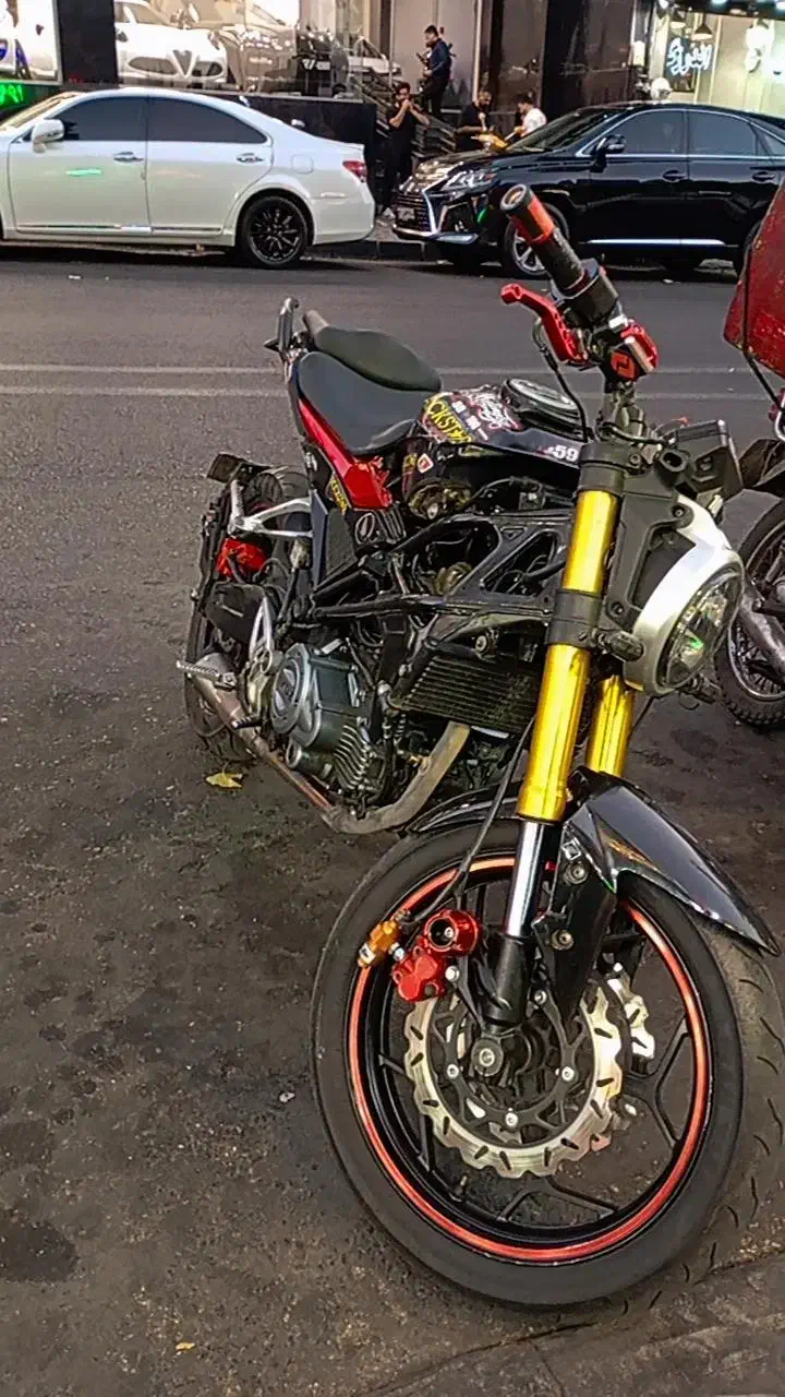 هوندا نیکتاز توربو249 فول تقویت و بزک کرده|موتورسیکلت|تهران,  امام زاده قاسم (نیاوران)|دیوار