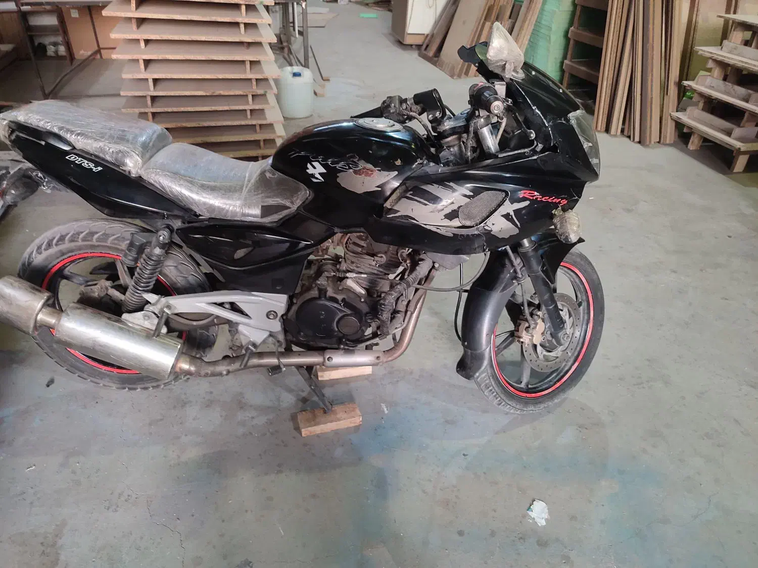 پالس ۲۲۰|موتورسیکلت|تهران, شهرک ولیعصر شمالی|دیوار